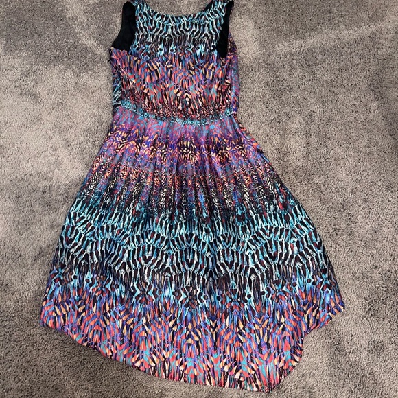 Cynthia Rowley 100% silk dress. Size 4 - Picture 5 of 5